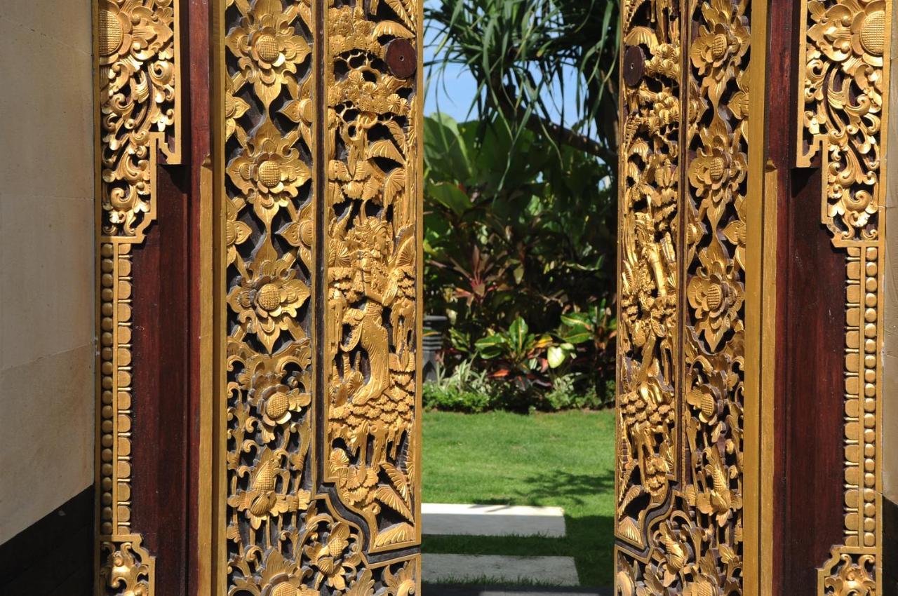 Villa Dikebun Ungasan Esterno foto