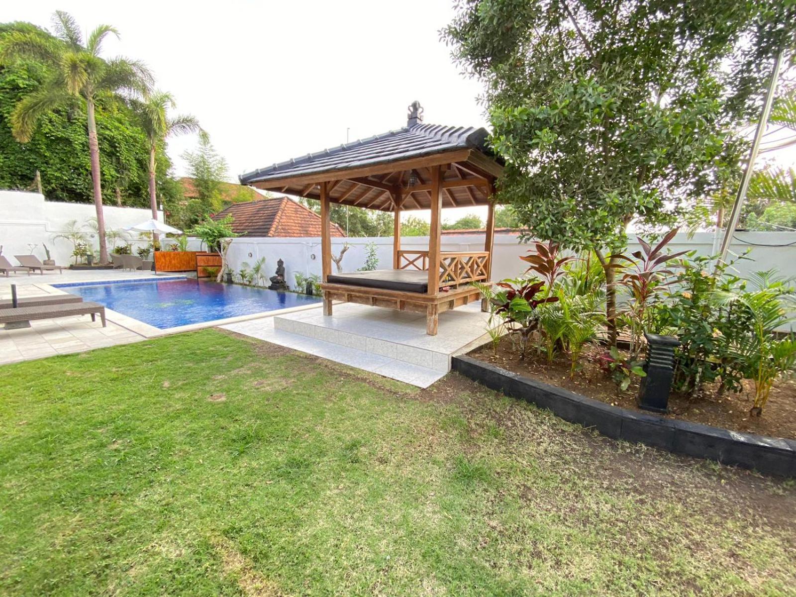 Villa Dikebun Ungasan Esterno foto